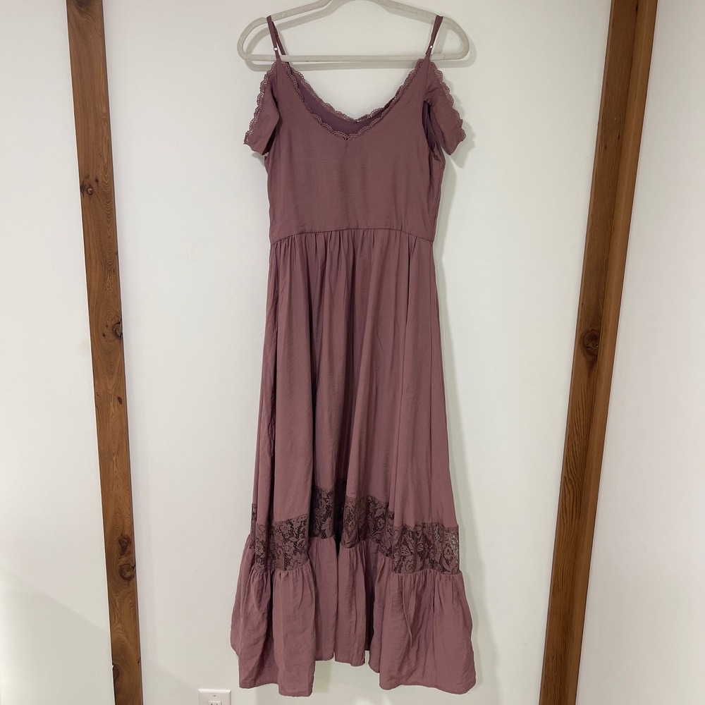 Mia Joy Joyfolie Cold Shoulder Maxi Dress Womens Size S Mauve Lace | Cottagecore